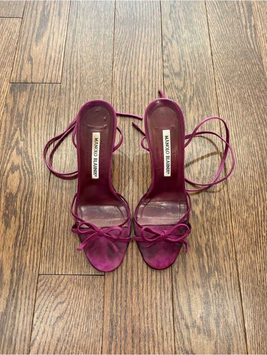 Manolo Blahnik Shoes - Authentic Manolo Blahnik heels